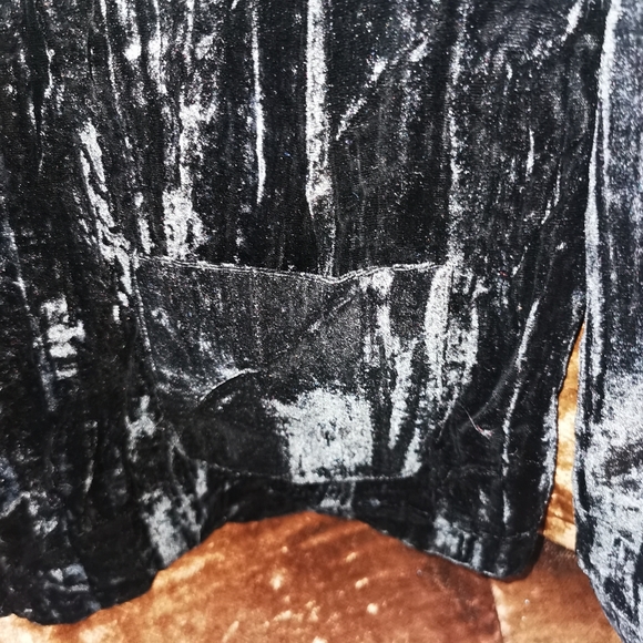 Vintage Velvet bundle! - Picture 6 of 8